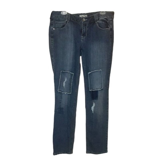 LEI Womens Juniors Size 13 Regular Jeans Ashley Lowrise Skinny Blue Patc… - Picture 1 of 6